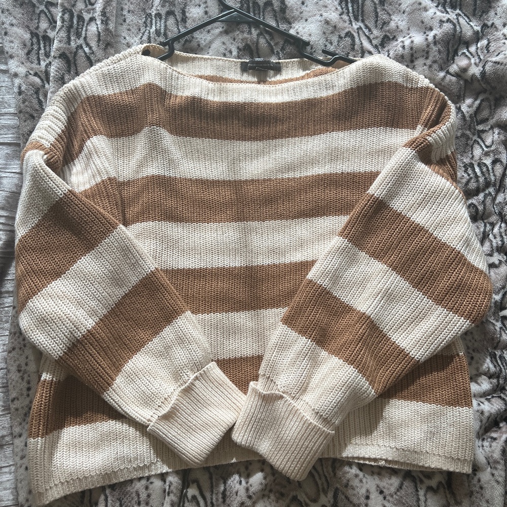 FCUK SWEATER